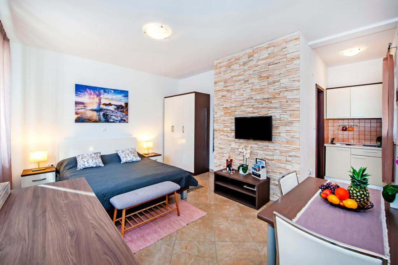 F&r Apartmán